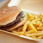 این غذاها به مغز شما آسیب می زنند!