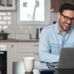 تاثیر دورکاری بر سلامت روان کارکنان | راهکارهای علمی برای حفظ آرامش ذهنی