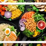 ۵ روش برای کاهش ریزش مو بدون دارو یا مکمل