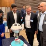 گردن‌نگیر مثل فدراسیون فوتبال وجود ندارد
