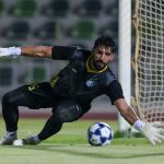 دوری یکماهه دروازه‌بان استقلال از مستطیل سبز