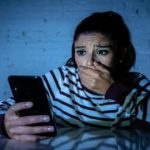 چرا نسل z از صحبت با تلفن بیزار است؟