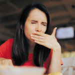 علل شایع خفگی مثل غذا، اجسام خارجی و مایعات