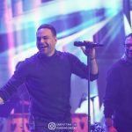 خواستگاری ناگهانی سیامک عباسی وسط کنسرت از نامزدش + فیلم