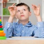 استفاده از فناوریهای جدید برای آموزش دانش‌آموزان دارای اختلال اوتیسم