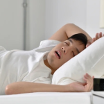 تمرین‌های دهان و گلو برای کاهش خروپف